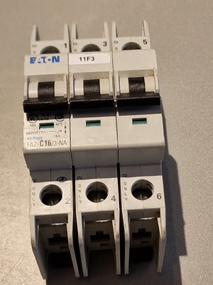 Eaton FAZ-C16/3-NA Leitungsschutzschalter (3-polig, 16A, C-Charakteristik)   Geb