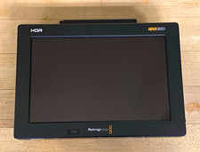 Blackmagic Design 12G SDI HDR 17.3in LCD Monitor 2000cd/m² HDMI/SDI SD-Card