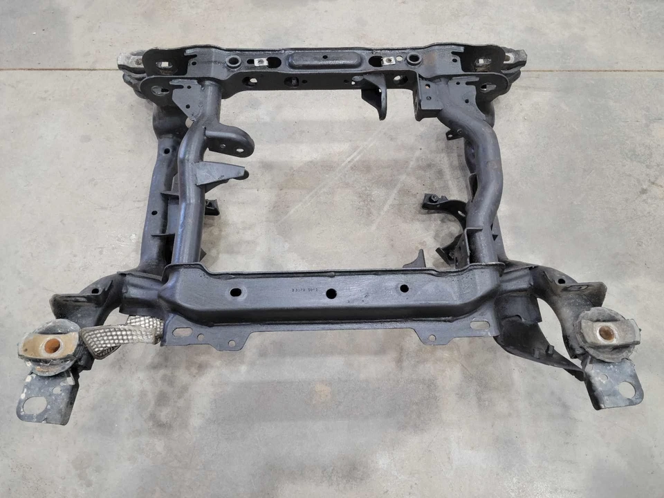 11-15 Dodge Durango 3,6 L travesaño delantero subchasis genuino OEM 52124634AN Foto 2 de 4