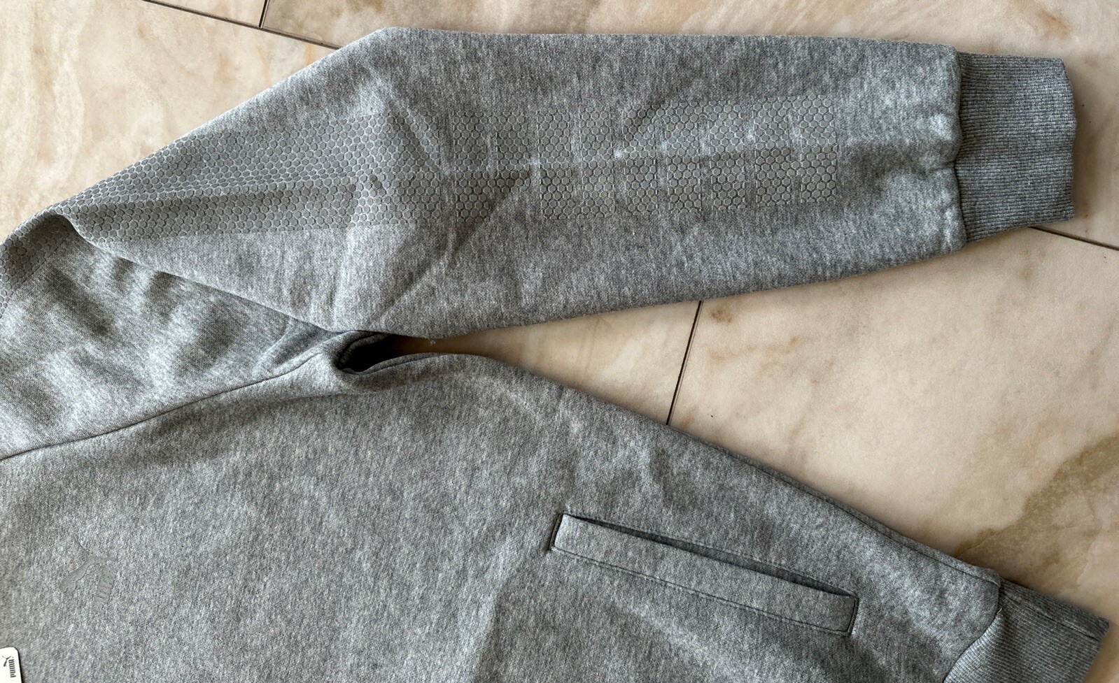 Puma Men’s Heather Gray Evo Core Hoodie X-Large Kangaroo Pockets Water Repellent image 9
