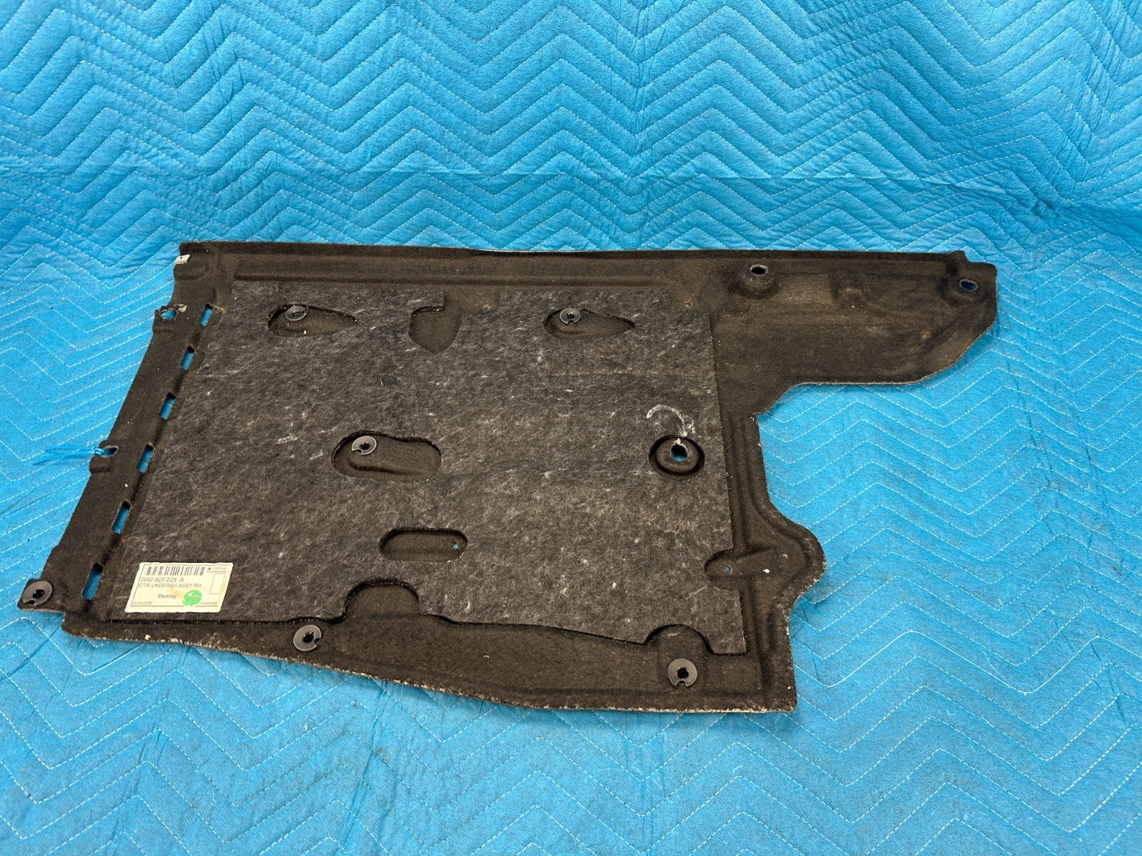 Bentley Flying Spur Rear Under Body Cover Insulator Passenger Side 2006-2012 OEM