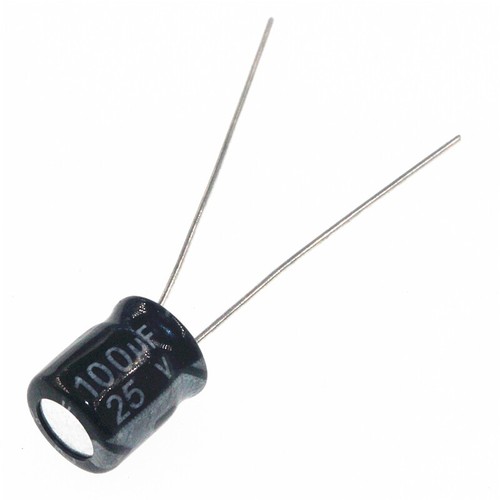100pz Condensatore Elettrolitico Alluminio 25V 100uF 25Volt 100MFD 105C 6×7mm Radia - Foto 1 di 1