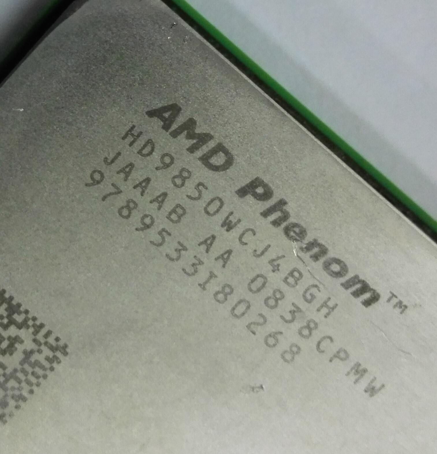 Amd Phenom X4 9850 Desktop Processor Hd9850wcj4bgh Am2 940pin 95w Tdp For Sale Online