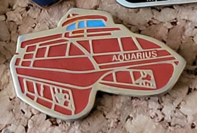 AQUARIUS  Schiff   Pin / Pins *aus Sammlung*   12333