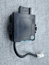 13-16 LINCOLN MKS REAR WINDSHIELD WINDOW SUNSHADE CONTROL MODULE COMPUTER OEM