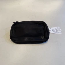 Lululemon Everywhere Belt Bag with Long Strap Black