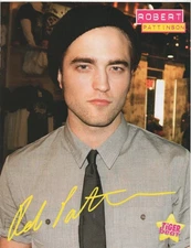 Rob Pattinson pinup Nick Jonas Brothers Demi Lovato Miley Cyrus Selena Gomez pix