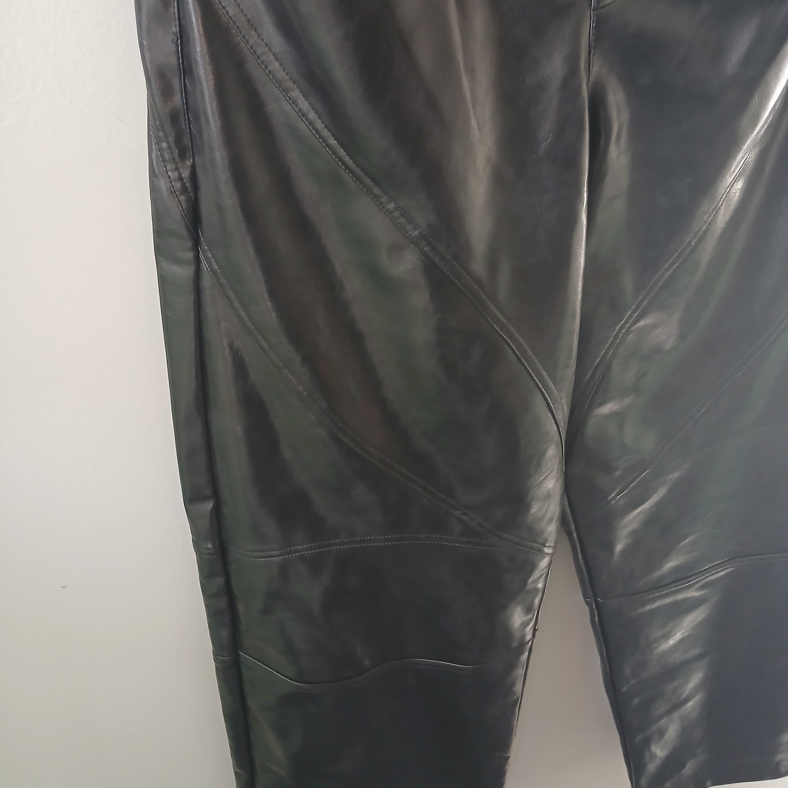 Zara Women's Size Small Cutout Hips Black Faux Leather Wide Leg Pants  NWT!!! image 6