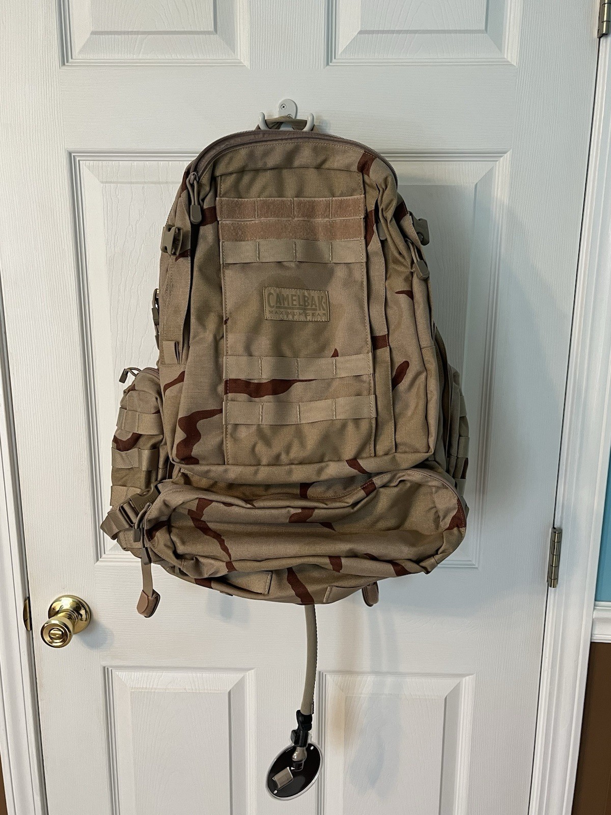 Camelbak Maximum Gear Tactical Backpack W/ Hydration Bladder Desert Camo NWOT