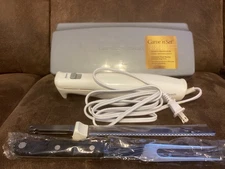 Hamilton Beach Electric Knife Food Slicer w/Fork & Case Model 74250