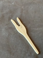 VTG Glove Stretcher by Handiform made of celluloid, ivory color 12 ", orig packi
