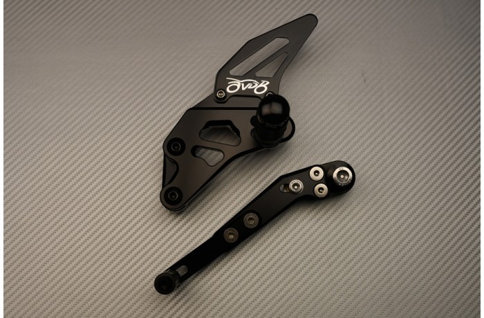 Commandes Reculées Réglables Vertes pour GSXR 1000 Amélioration Position de Conduite SUZUKI - 3