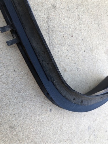 B PILLAR INTERIOR QUARTER WINDOW GLASS METAL TRIM 1971 72 GTX ROAD RUNNER DRIVER - Picture 11 of 18