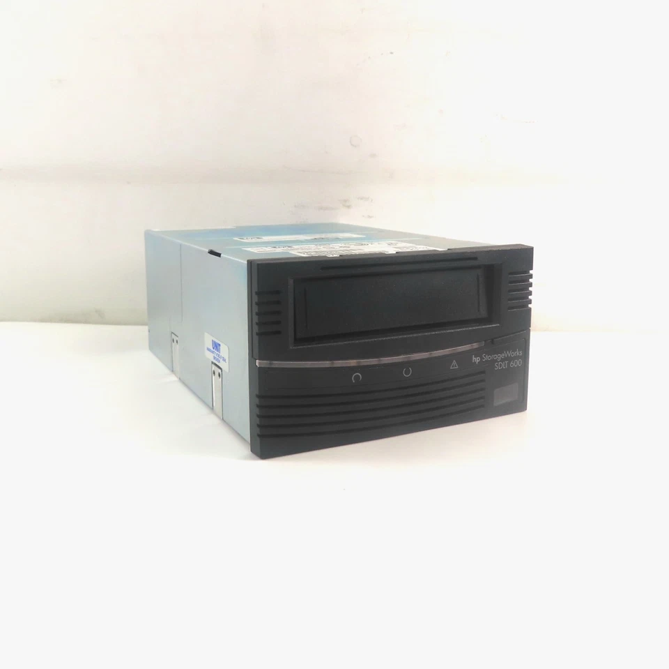 HP Storageworks SDLT600 300/600GB SCSI LVD Internal Tape Drive -360286-002 - Image 2 of 4