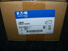 Eaton Crouse-Hinds 1 1/4" Conduit Bodies Metallic Outlet Box 2 ea. LB45 New
