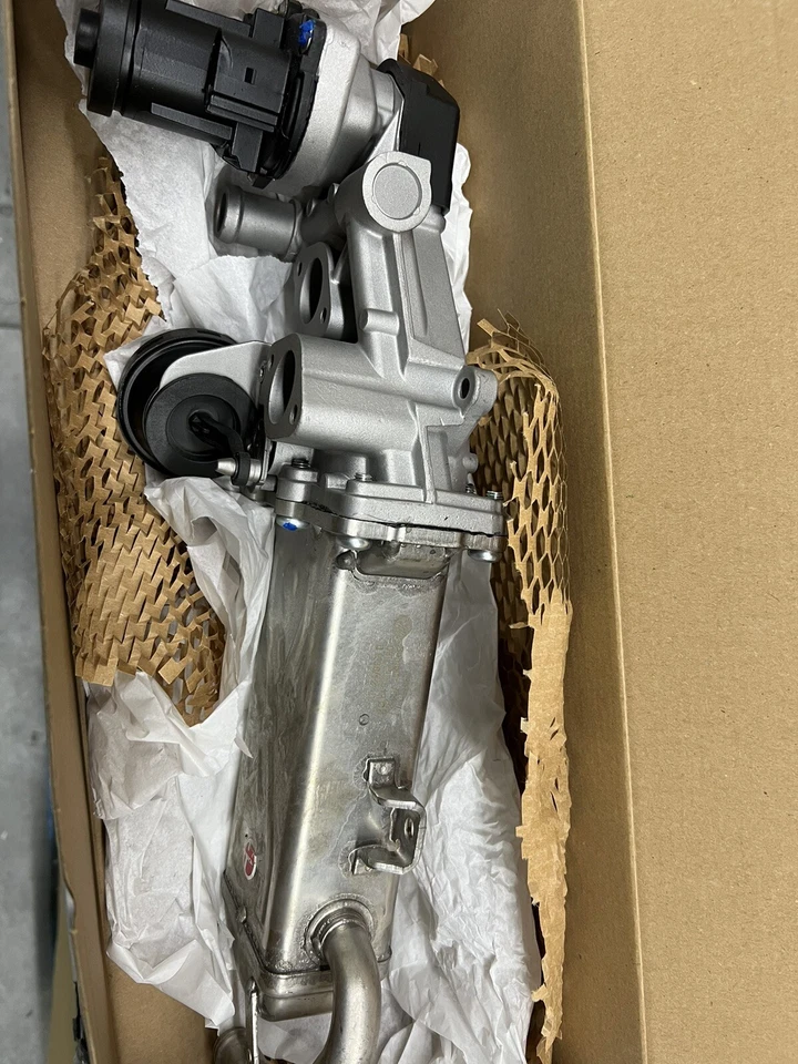 MODULO VALVOLA EGR RICIRCOLO GAS DI SCARICO AUDI A3 SEAT LEON VW GOLF VI 1.6 2.0 - Immagine 3 di 3