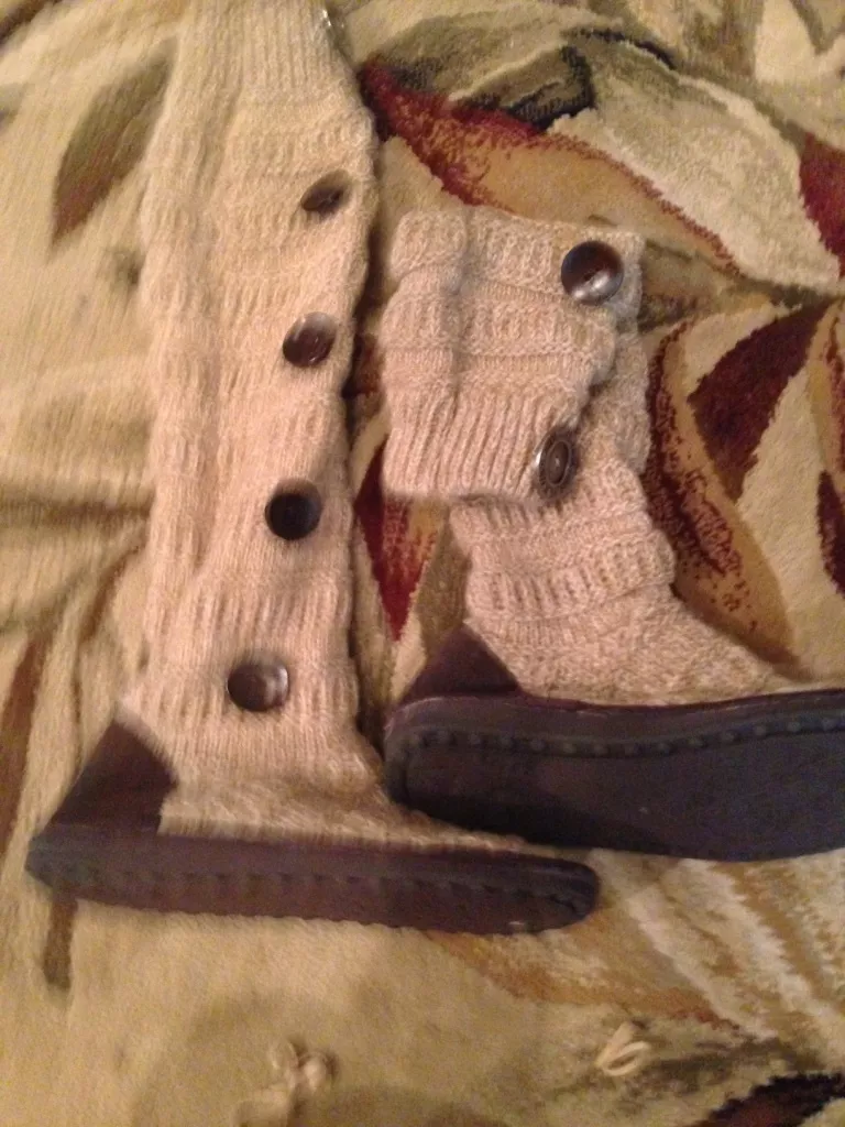 Muk luk top miranda boots