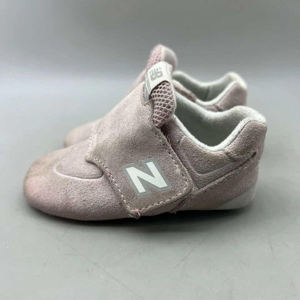 New Balance 574 Zapatos para Cuna Infantil Talla 3 Rosa Gamuza Prewalker Zapatillas Confort Foto 3 de 4