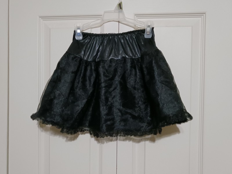 Black Tutu Childs Size - 14" - 30" Waist, 12" Length - Halloween - Tulle Skirt