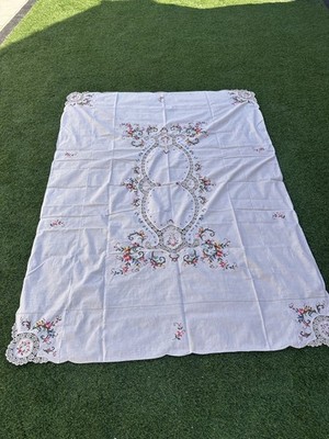 Vintage Tischdecke Rose Blumen bestickt Kreuzstich 123 x 166 cm 