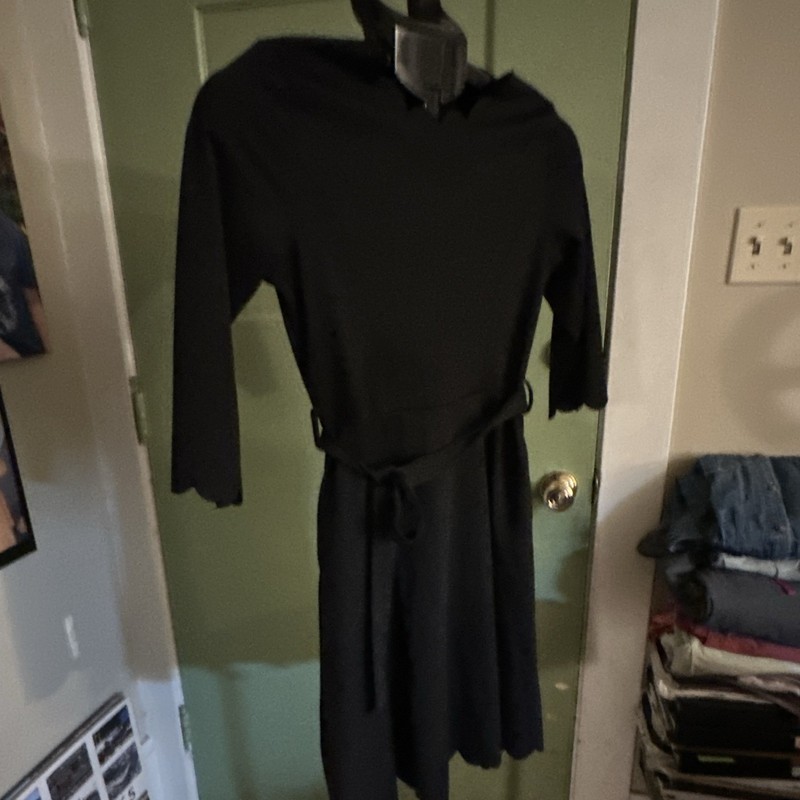 Black Solid A-Line Knee Length Dress 3/4 Sleeve Round Neck Zip Tie Belt
