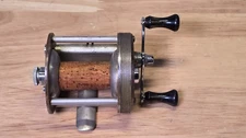 Vintage J.C. HIGGINS Model 043 Casting Reel USA Level Wind 537-31011 Works