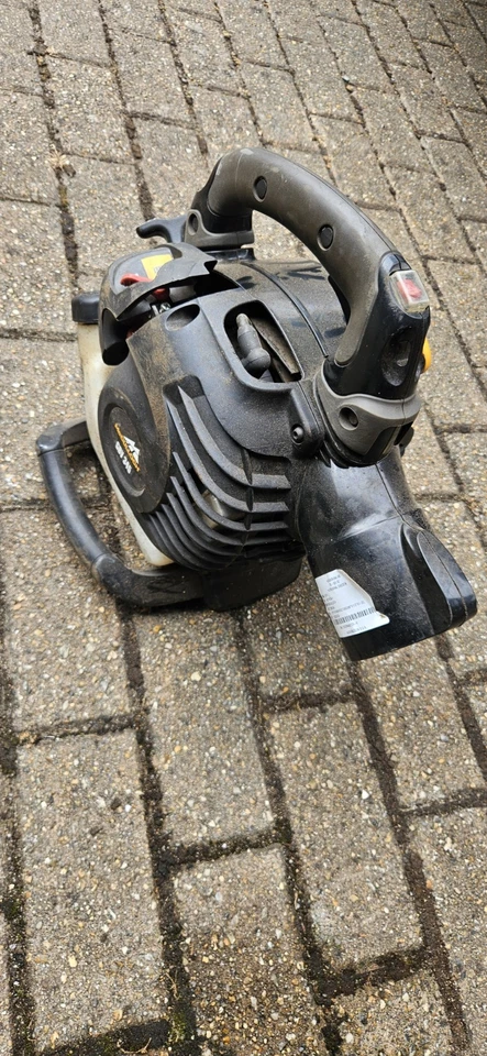 Mcculloch GBV345 Leaf Blower -  BREAKING FOR PARTS - Image 3 of 3