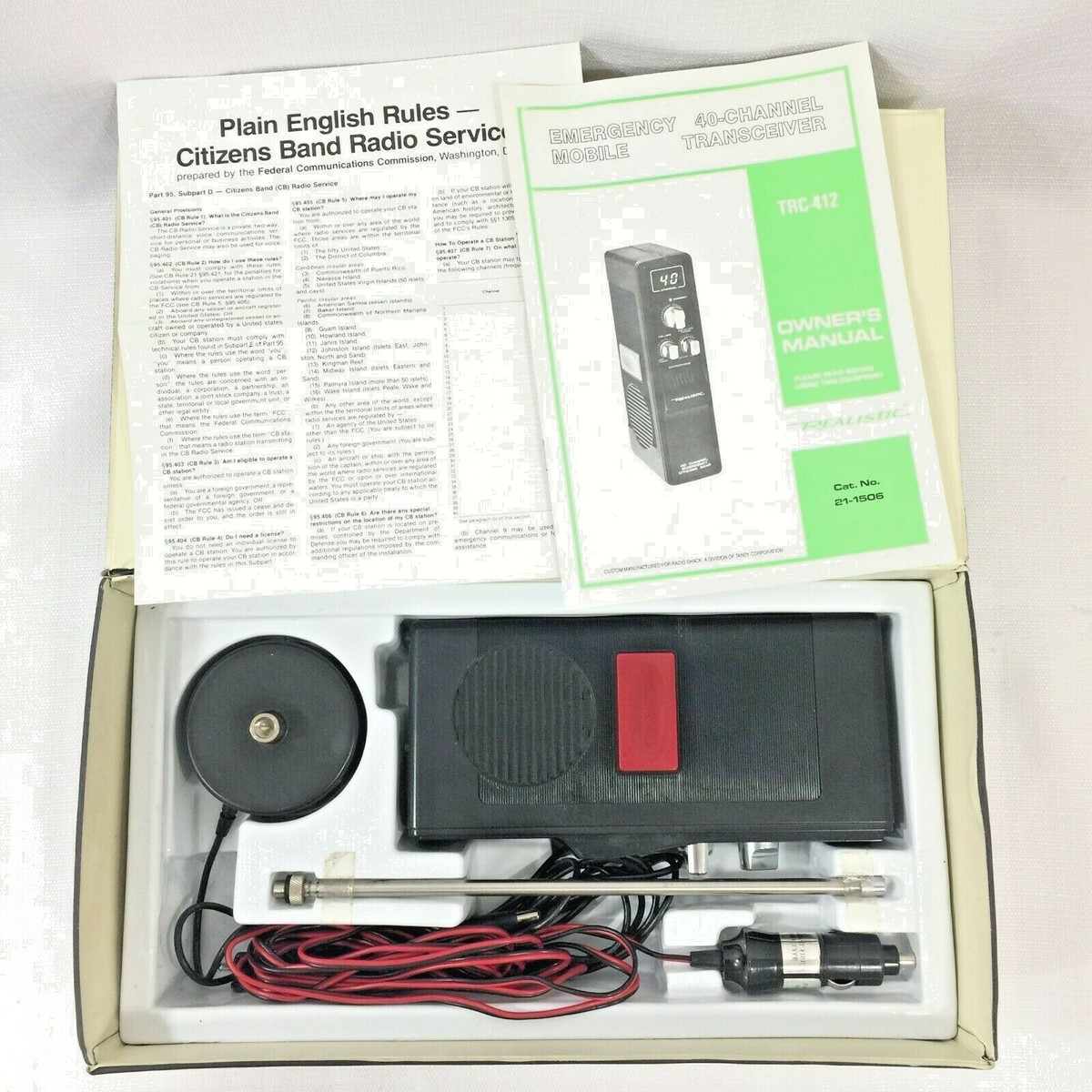 Vintage Realistic TRC-412 Emergency 40 Channel Transceiver CB