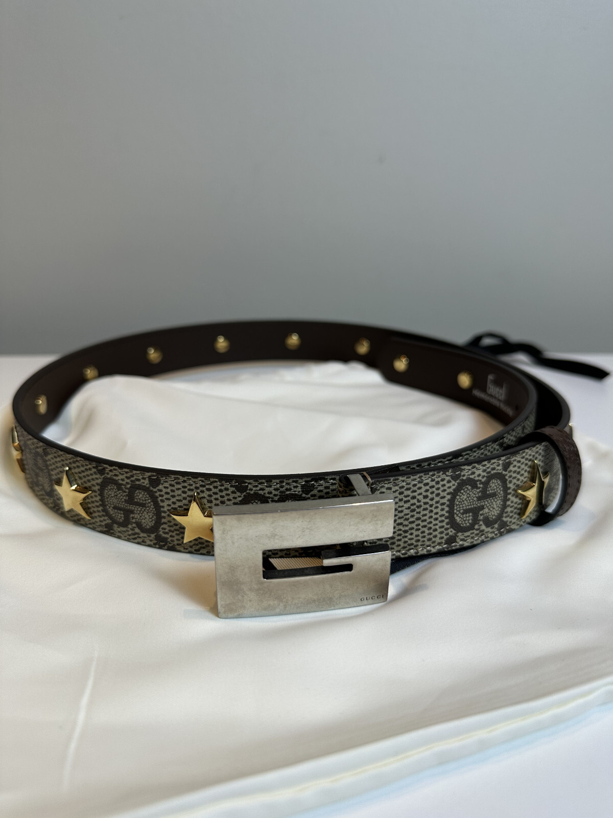 Authentic Gucci Leather Belt Size 90 in Beige
