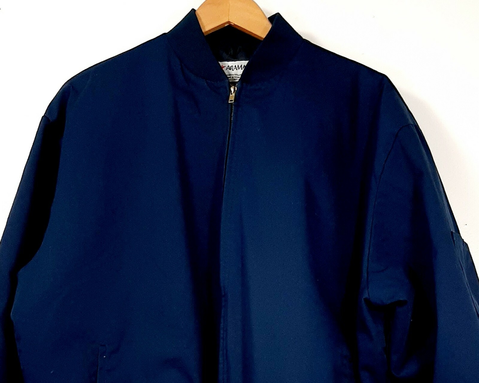 Aramark Navy Blue Quilted Lined Work Jacket, size XL… Gem