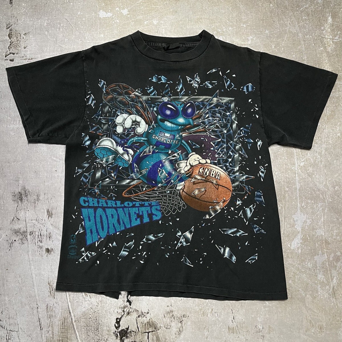 Vintage 1992 Charlotte Hornets SHATTERED BACKBOARD Glass AOP T