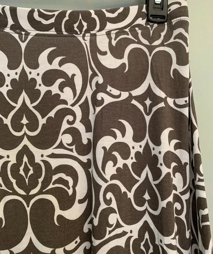 INC International Concepts Size S Pencil Skirt Elastic Waist Khaki White Graphic - Picture 6 of 10