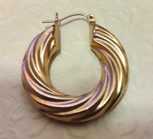 HoopLa - Puffy Thea O Hoop Earring Stainless steel: Yellow Gold