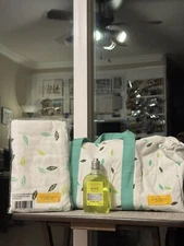 L 'occitane en Provence 3PC Beach Set Duffle Cotton Bag+Towel+Shower Gel New