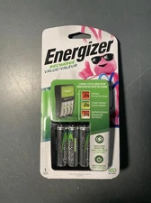 4 Batteries, Energizer Recharge Value AA Battery Charger New Sealed in Box