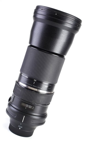 Tamron 150-600mm F5-6.3 SP Di VC USD Telephoto Lens for Nikon F&R Caps & Hood - Picture 13 of 16