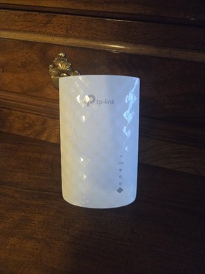 TP-Link RE220 AC750 Wi-Fi Range Extender Ethernet Booster