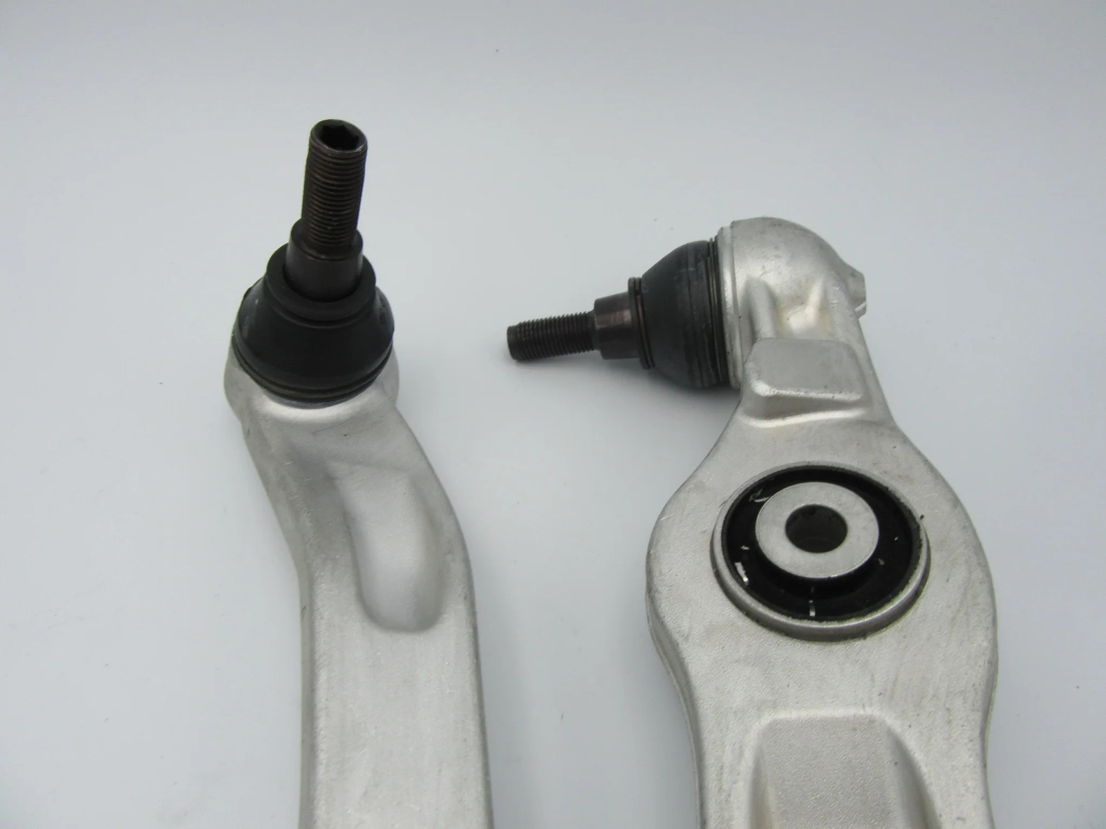 Bentley GTC GT Flying Spur Left Lower Forward rearward Suspension Control Arms