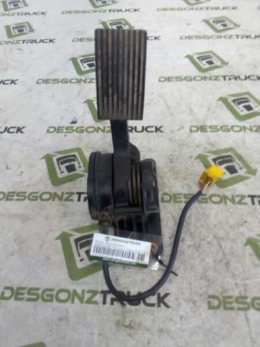 MERCEDES W204 W207 W212 W222 Pedale dell'acceleratore EUR 24,95