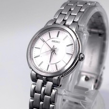 Seiko Dress Quartz Ladies Watch 1N01 0AP0 23.5mm New Battery 16cm wrist