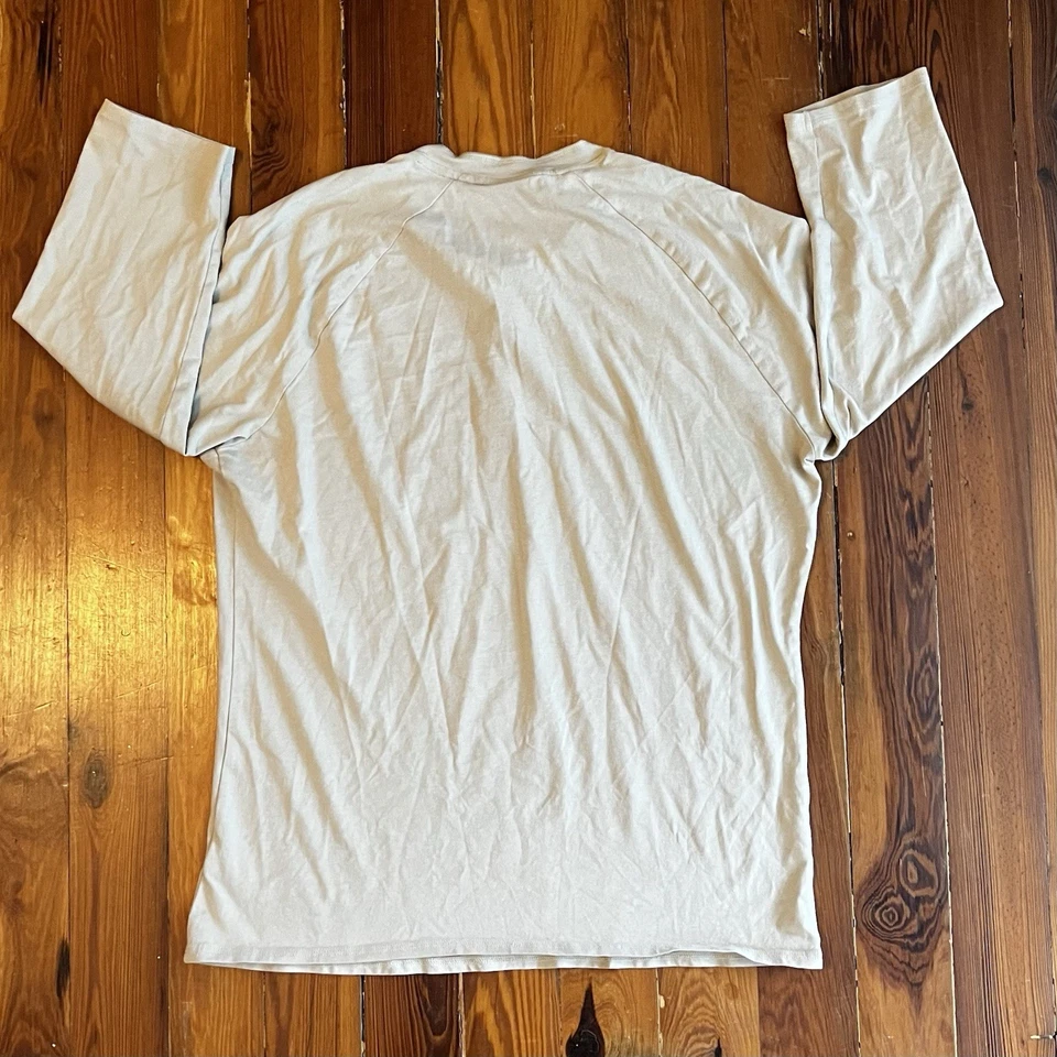 Gymshark Henley Shirt Men’s L Tan Beige Stretch Cotton Slim Fit Logo Crest - Image 3 of 4