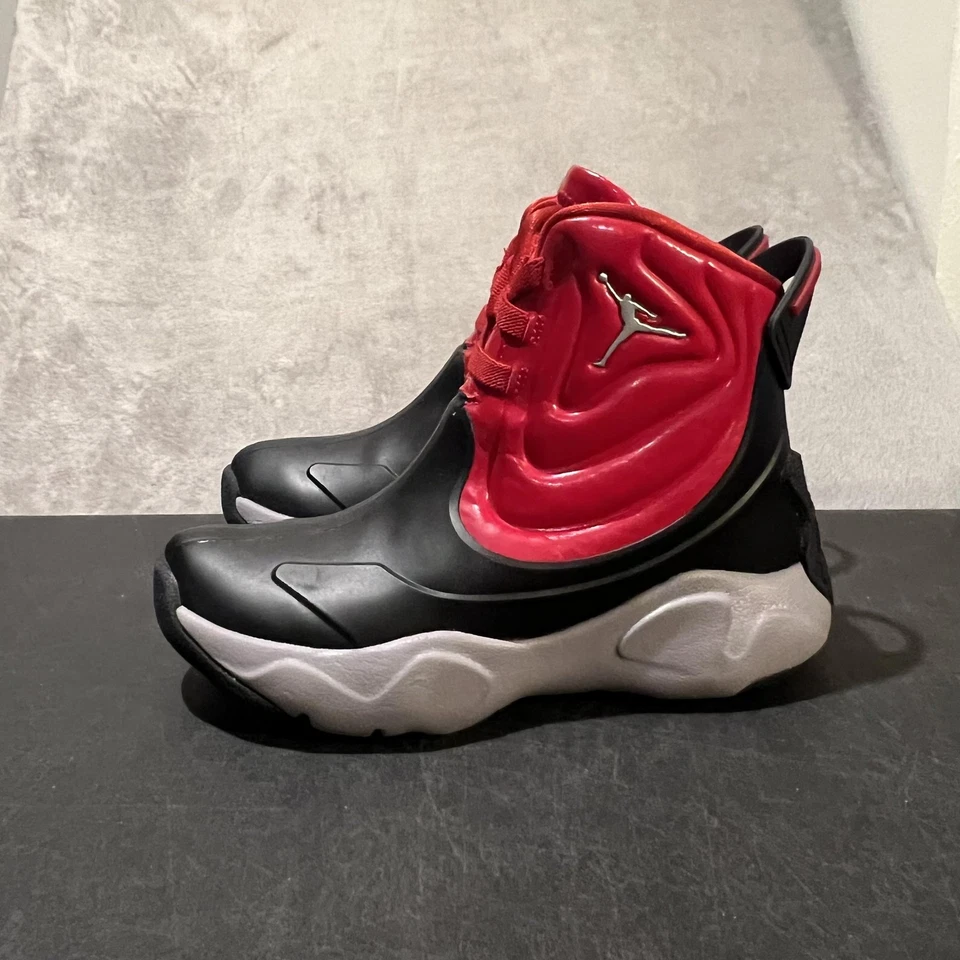Jordan Drip 23 Botas Niño Pequeño Talla 12C Negro Rojo Parte Superior Alta Jumpman CT5798-006 Foto 3 de 4