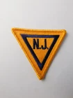NEW JERSEY TRIANGLE VINTAGE PATCH TRAVEL SOUVENIR BADGE NJ YELLOW BLUE