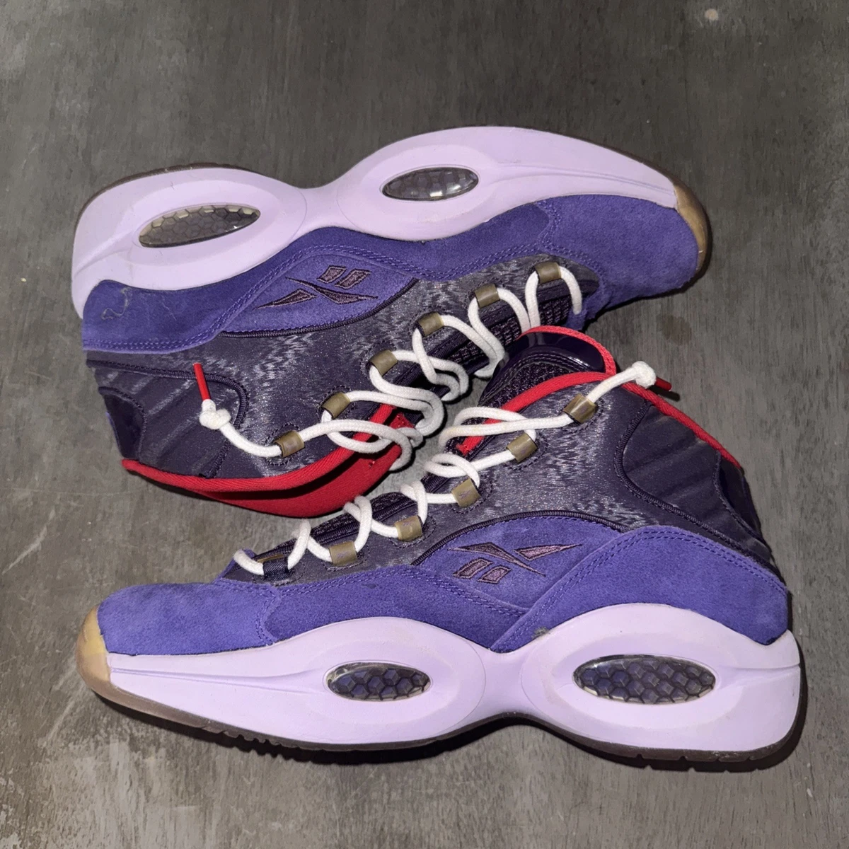 %Reebok Question Mid Ghost Of Christmas Future Size 5.5 Men / A 52 Reebok Question Mid Ghost Of Christmas Future | eBay main image 2