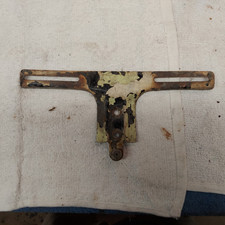 Vintage 1949 - 1952 Chevrolet Guide L-19 License Plate Bracket Oem Gm Vintage 1949 - 1952 Chevrolet Guide L-19 License Plate Bracket Oem Gm