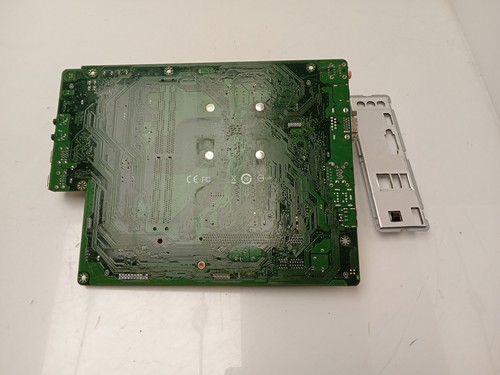Placa madre Lenovo 310S-08ASR AMD A9 DDR4 con protector de E/S 00XK158 - Imagen 4 de 5