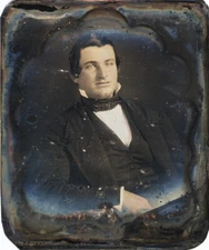 Beautiful 6th Plate Dag of a Man, c. 1840s, Scalloped mat, half case. #20