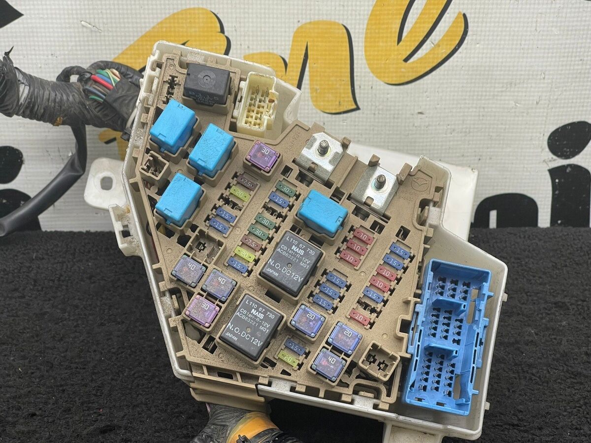 2008 MAZDA MX-5 MIATA ENGINE FUSE BOX OEM | eBay 2008 MAZDA MX-5 MIATA ENGINE FUSE BOX OEM | eBay