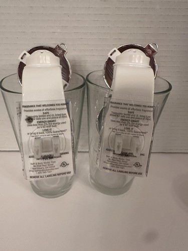 2 New Bath & Body Works Wallflower Wall Plug -Nightlight Ornaments Christmas - Picture 6 of 6