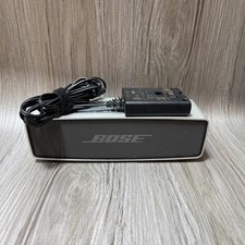 Bose SoundLink Mini Speaker Silver - NOT WORKING, FOR PARTS